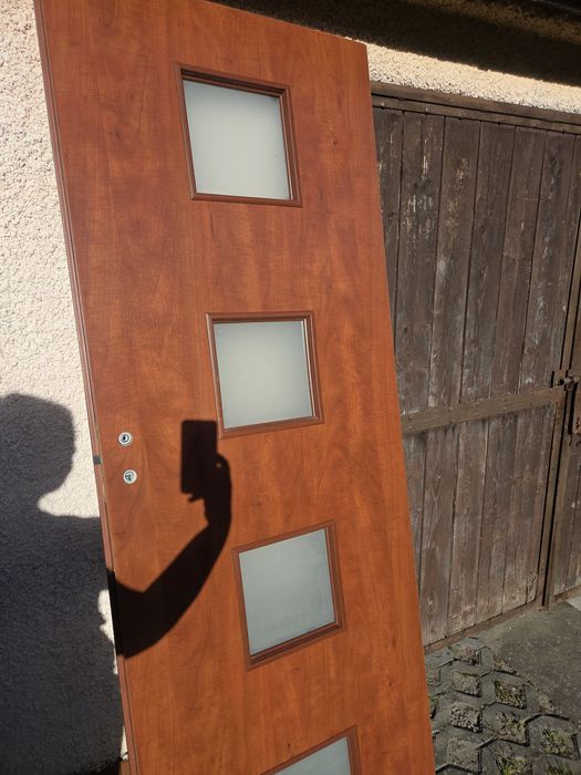 Drzwi 80cm plus ościeżnice