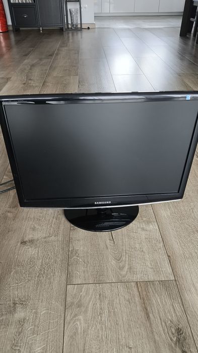 Monitor Samsung SyncMaster 22 cale