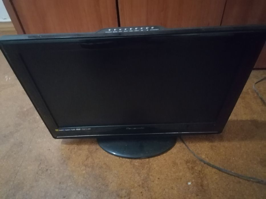 Televisão usada avariada