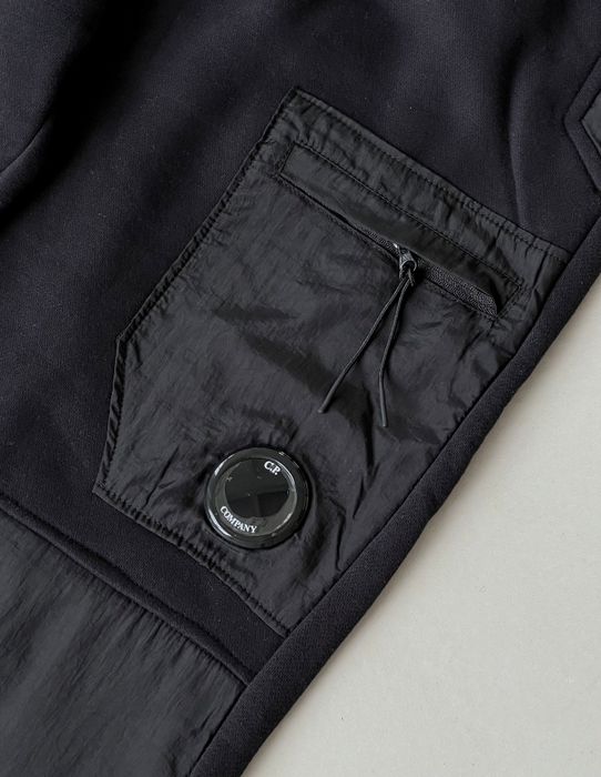 Штани C.P. COMPANY з нейлоновими вставками – всі кольори