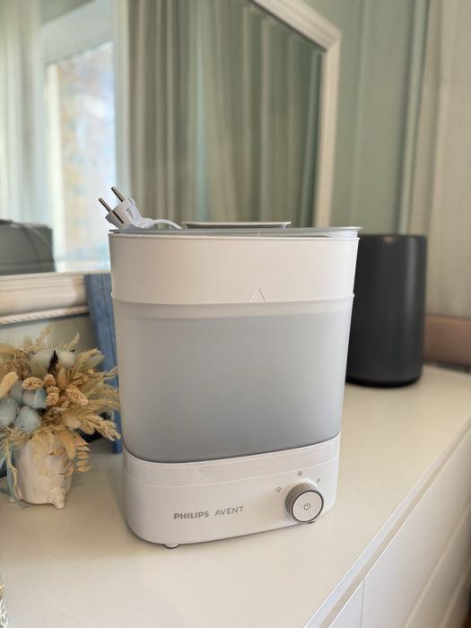 Електричний стерилізатор для пляшечок Philips Avent Premium