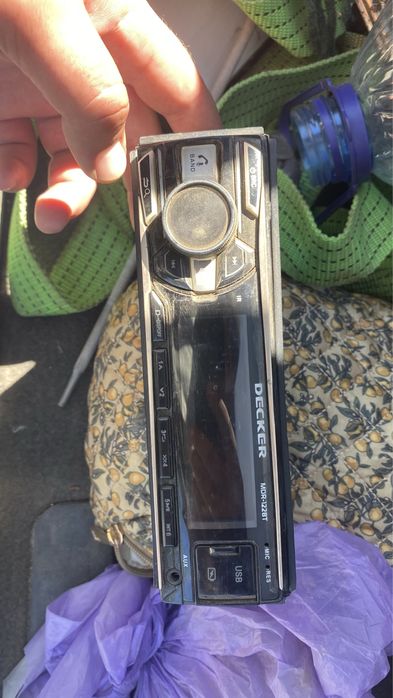 Автомагнитола Decker с блютузом