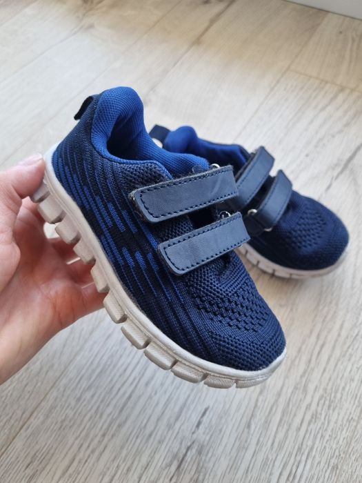 Buciki na rzepy, adidasy, granatowe, dziecięce buciki, rozm. 26