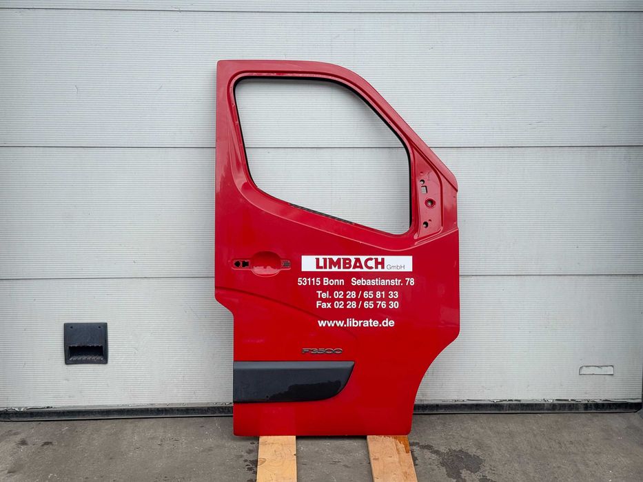 Двері передні праві Рено Мастер 3\Мовано\НВ400