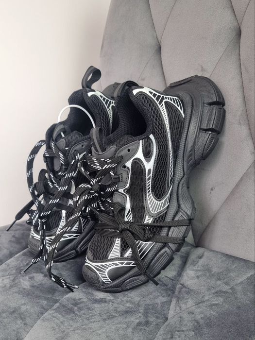 36-45 Balenciaga 3ХL Black/White