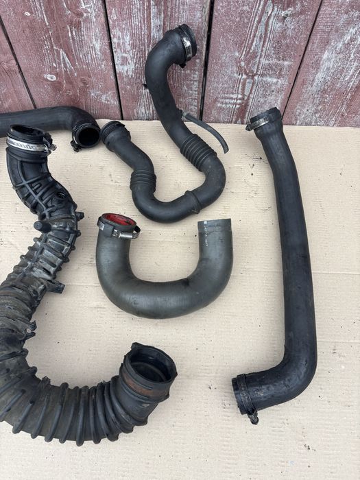 Патрубок Renault Trafic 2 Movano Primastar