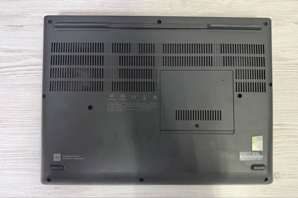 Lenovo ThinkPad P16 Gen1