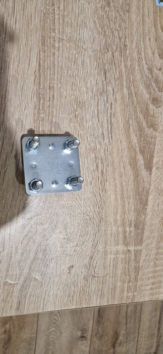 23 sztuki Elko-Bis Złącze Uniwersalne Bednarka-Pręt 16mm 4xm8x35mm