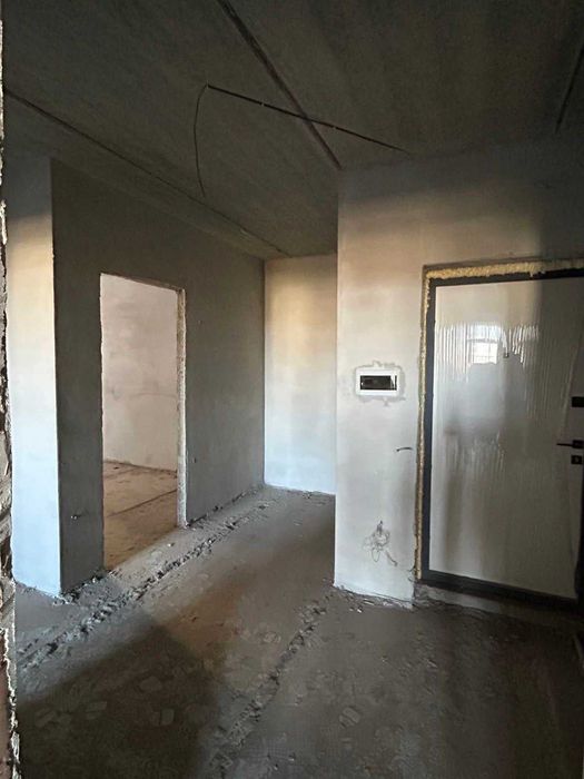 Продаж 3к квартири Озерна