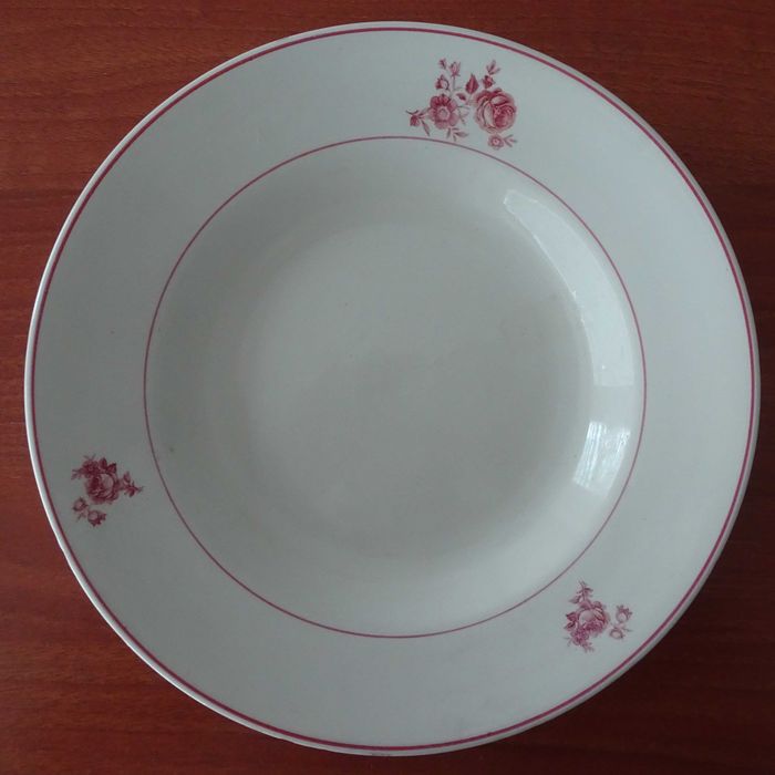 Antique Plate with Rose Motif by Cesol-Ceramica de Souselas