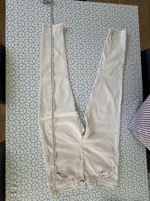 Spodnie rurki pudrowy róż, rozmiar 42 — stan dobry