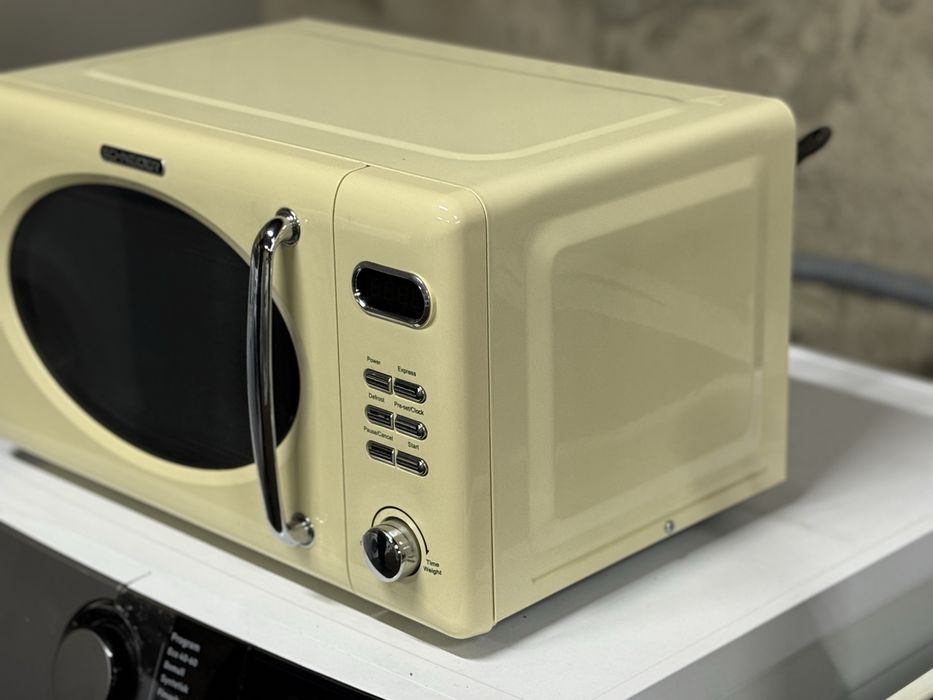 Мікрохвильова піч Schneider з Німеччини ідеал. Ретро