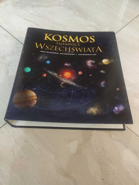 Kosmos tajemnice wszechświata 8 numerów