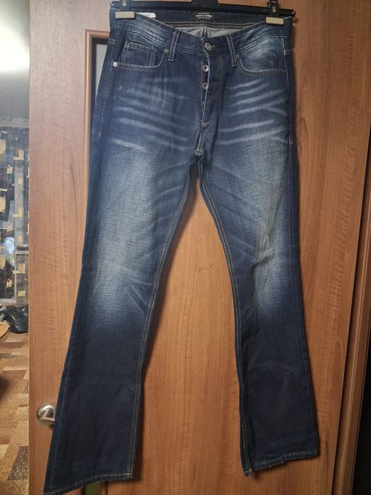 Продам джинсы...