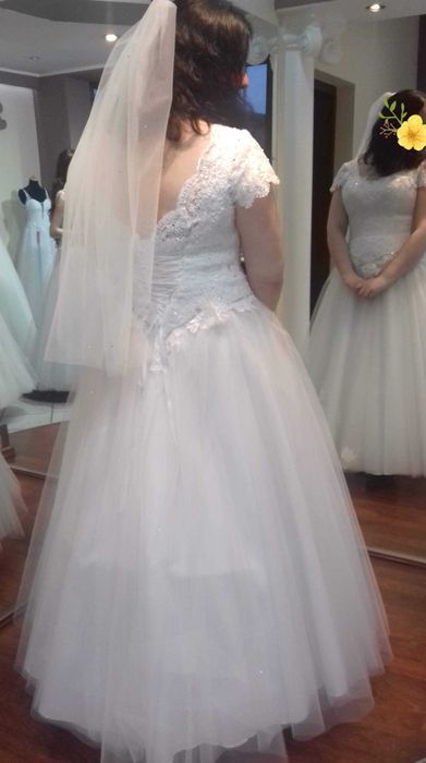 Suknia ślubna 38-42