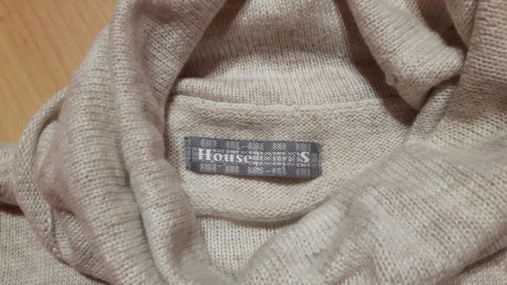 Sweter z golfem House rozmiar S