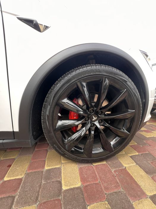 Tesla model X p100d