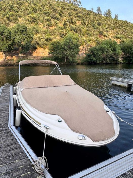 Barco Sea Ray 210 Sundeck