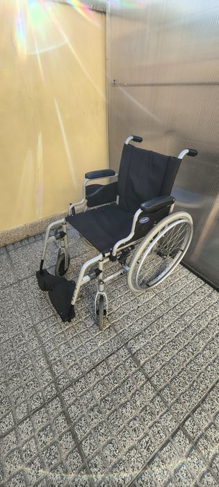 Cadeira de rodas invacare