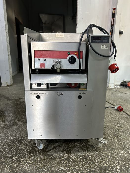 Мобільна кухня ( Front cooking) Rieber.