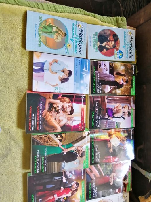 Książki harleqin 68 szt.