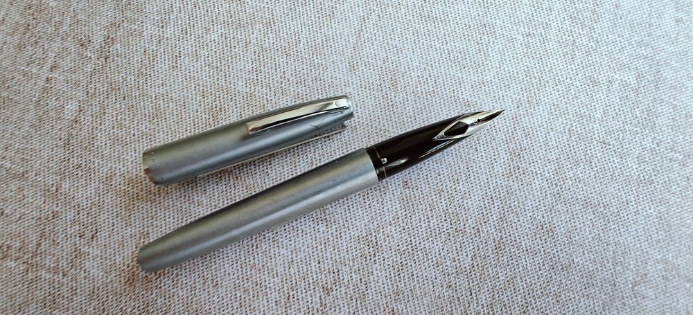 Pióro wieczne Sheaffer 444 f