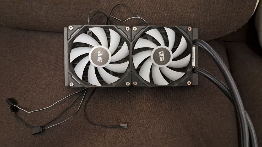 Silver monkey x snowy argb 240 (2×120 mm)