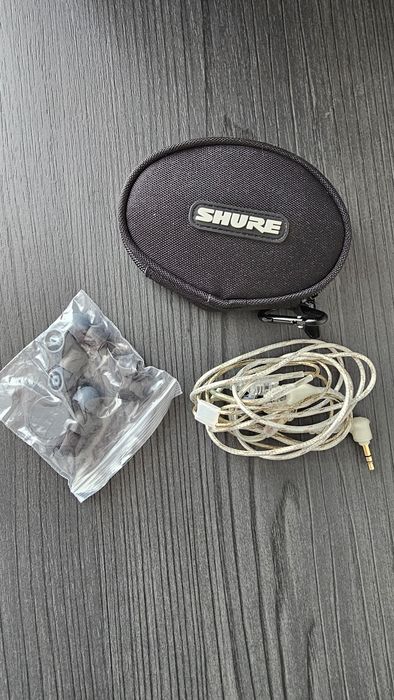 Навушники Shure SE 215