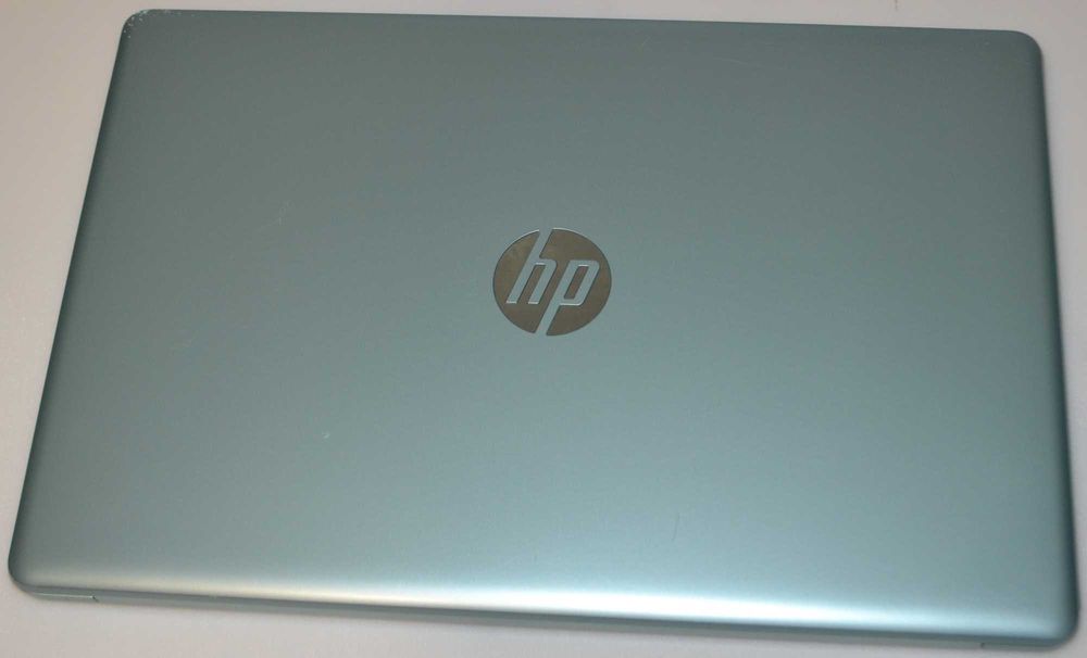 Ноутбук 17"  HP Pavilion 17-by2028d