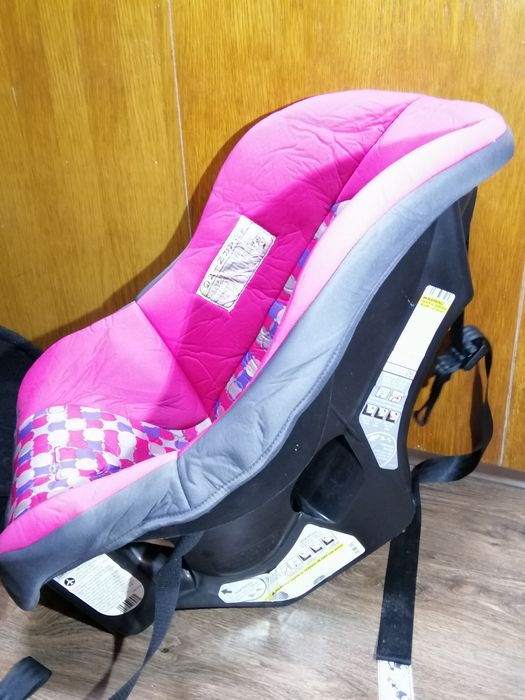 Автокрісло Cosco Scenera NEXT