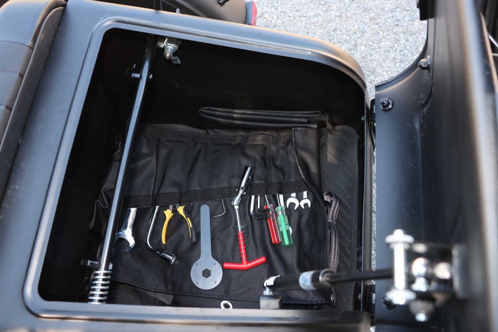 Chang Jiang CJ700 Siberian Express Sidecar