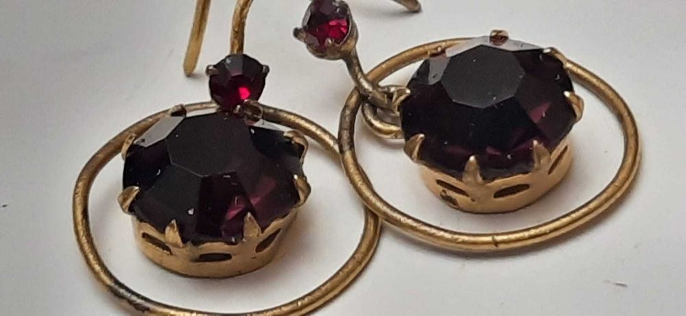 старинные ретро женские серьги желтый метал камни под рубины