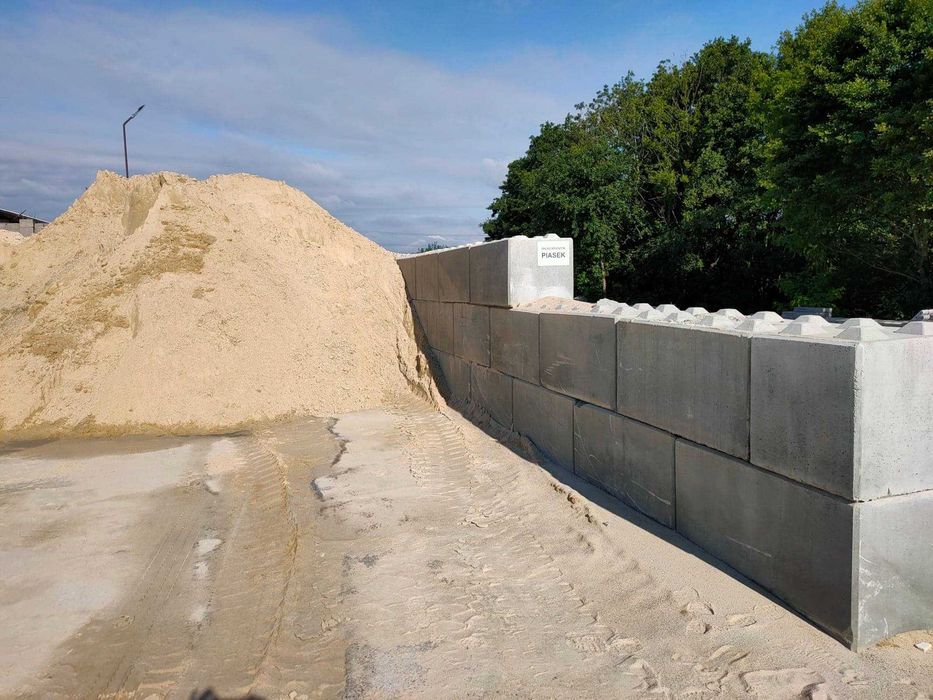 Bloki betonowe 160 x 80 x 80 cm mur oporowy hala wiata boksy zasieki