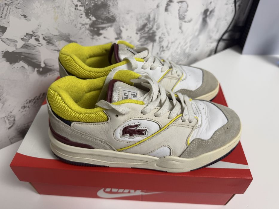 Продам кросівки lacoste
