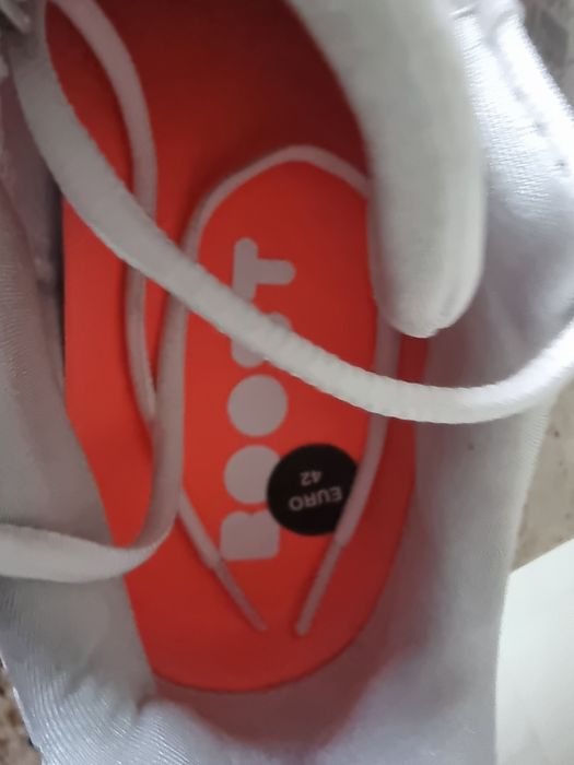 Sprzedam Nowe oryginalne buty Adidas