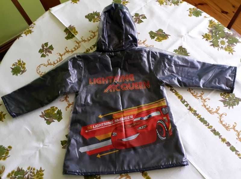 Płaszczyk przeciwdeszczowy ocieplany polarem Mcqueen dla dziecka