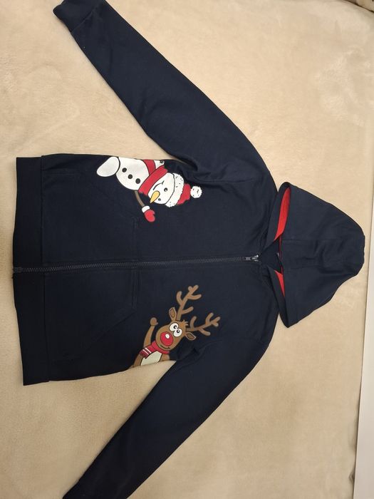 Кофта, худі на хлопчика 7-8років, стан нової.