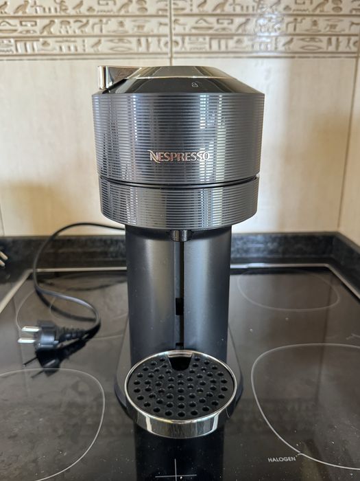 Máquina de Café KRUPS Nespresso Vertuo Next XN910N Preto