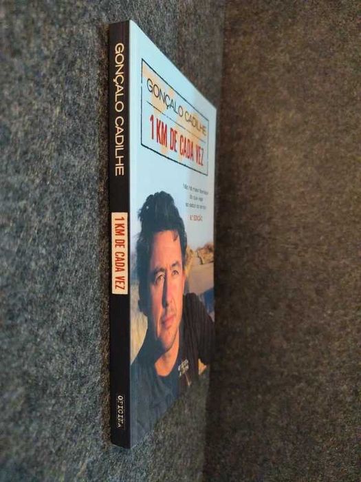 Livro 1KM de Cada Vez - Gonçalo Cadilhe