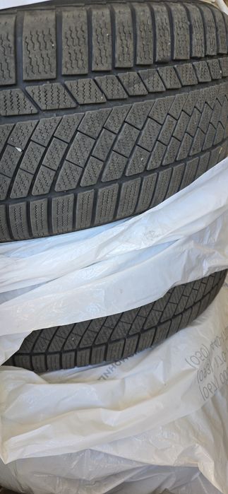 Продам шини з дисками 255/50 r19