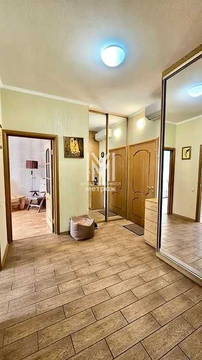 Продам 2к квартиру 70м2 в ЖК ЛАЙНЕР, Центр (18236)