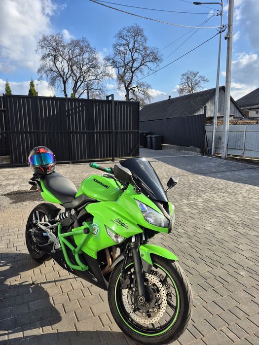 Kawasaki Ninja 400 r