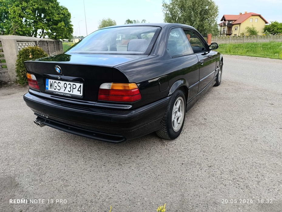Bmw E36 coupe 2.0 m52 175tys.  cosmosschwarz, klimatyzacja