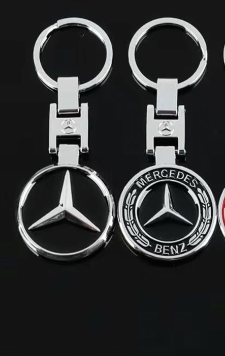 Металічний брелок Mercedes-Benz для ключів