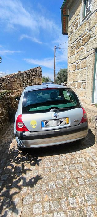 Renault Clio II - 1.2 16v de 2001