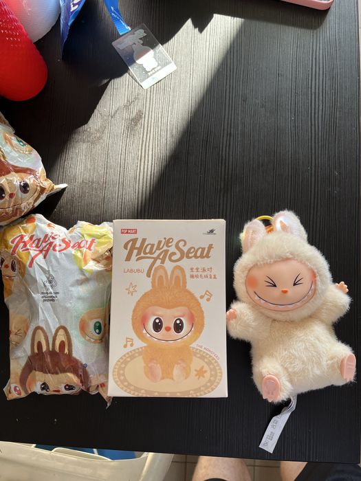 Labubu Musical com Luz – Edição Interativa e Rara