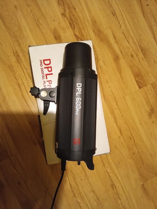 Lampa błyskowa studyjna Jinbei DPL 600 PRO