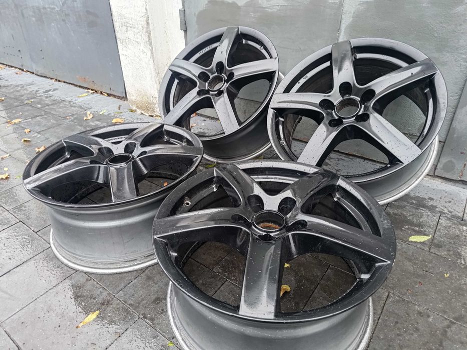 Czarne alufelgi Alutec 18 cali 5x120 BMW Opel Insignia VW T5 T6, 900KG