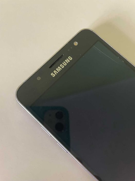 Telemóvel Samsung J5 Duos