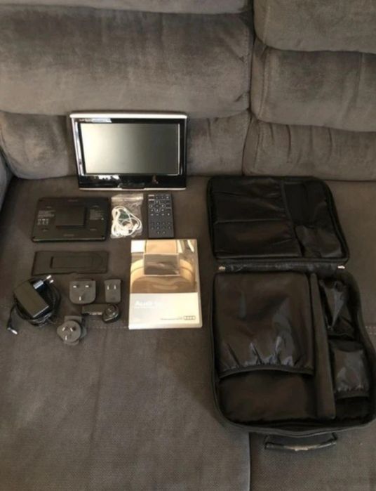 Audi Entertainment mobile dvd cd rse II monitor tył